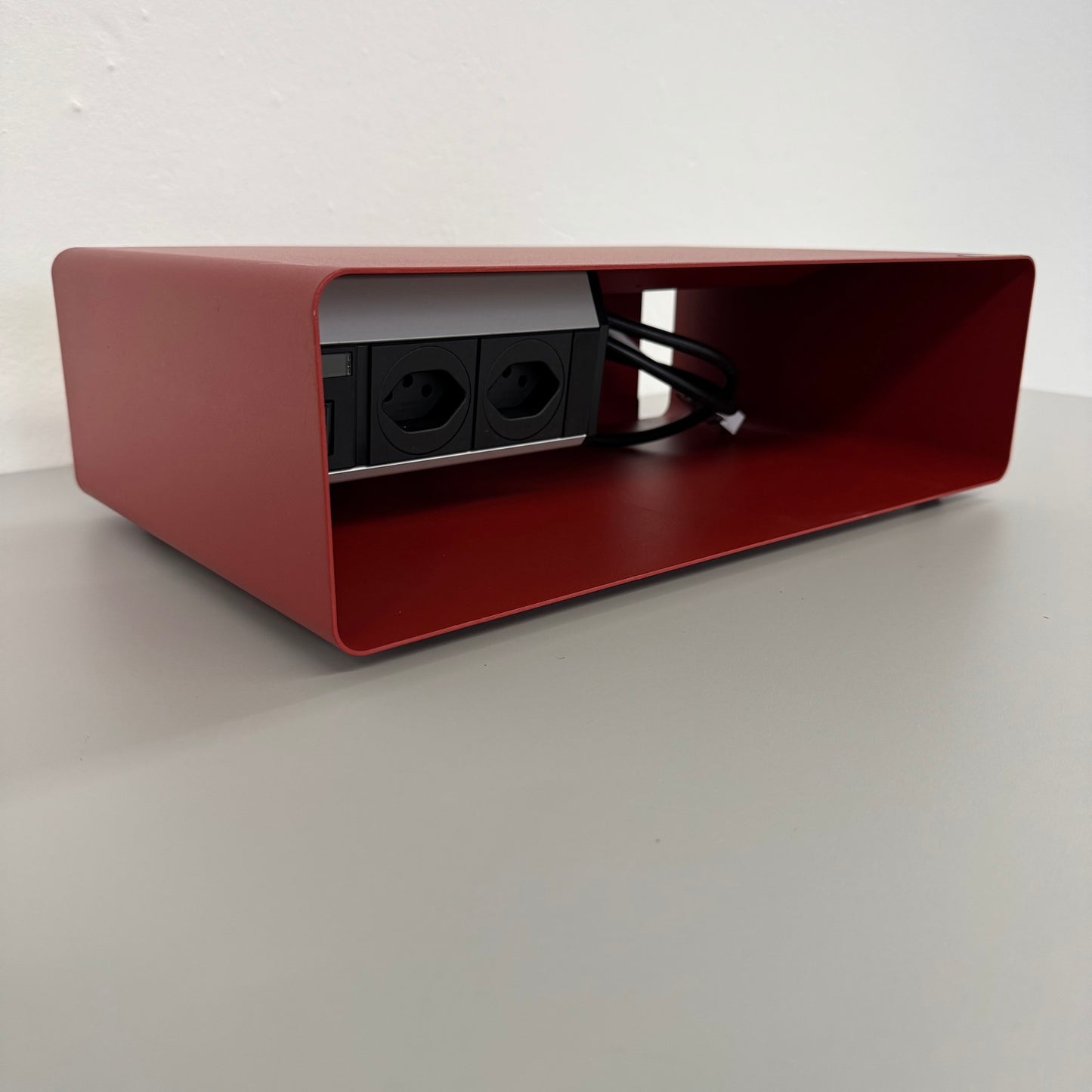 Lista Office LO Plug Ablagefach mit Doppelsteckdose + RJ-45 Anschluss