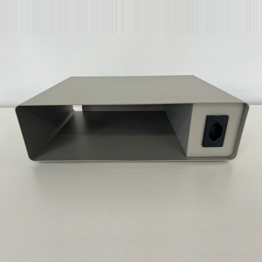 Lista Office Ablagefach aus Metall Grau mit Steckdose für Ablage A4