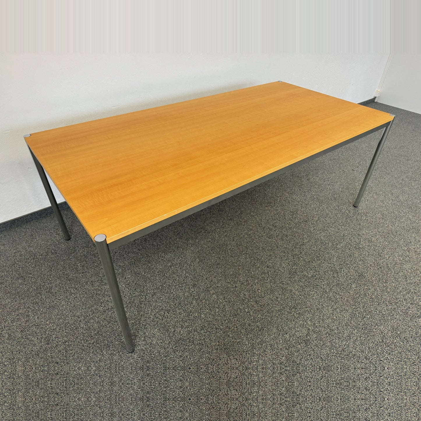 Ergodata Multi Desk Rondo Schreibtisch
