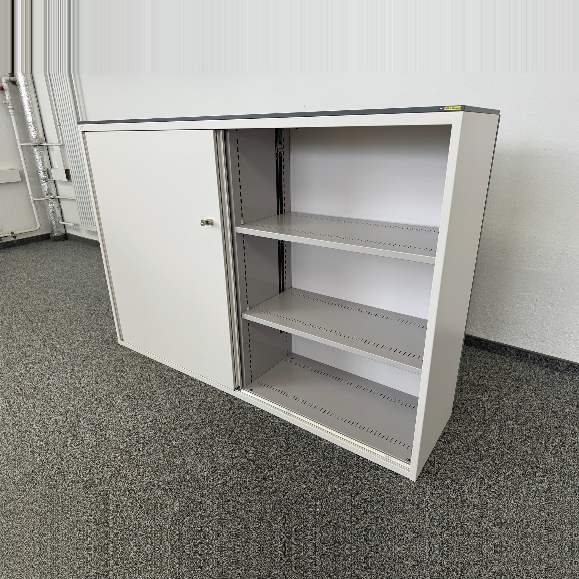 Lista Storage Schiebetür-Aktenschrank 1600mm breit