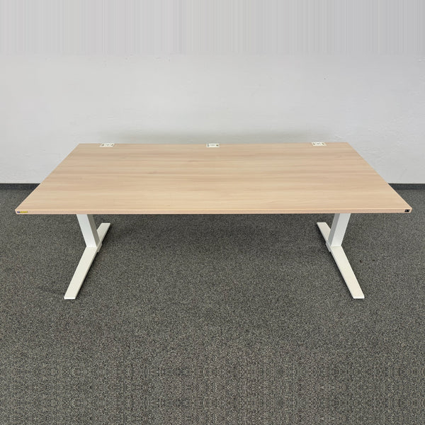 König + Neurath TALO.S Schreibtisch