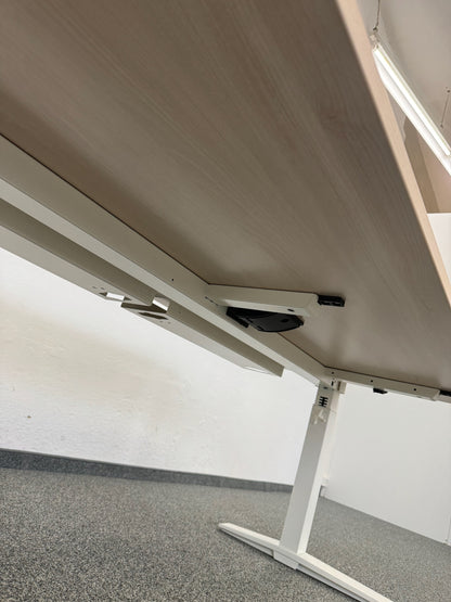 TALO.S Schreibtisch Detailfoto von unten - 6037292