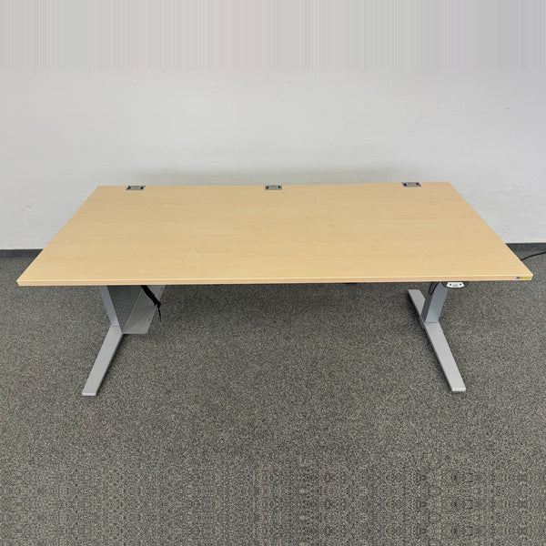 König + Neurath TALO.S Sitz-Steh-Schreibtisch