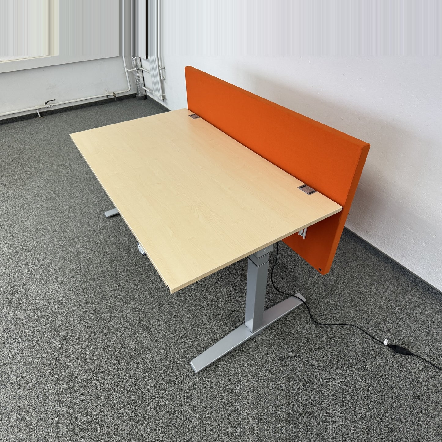 König + Neurath TALO.S Sitz-Steh-Schreibtisch