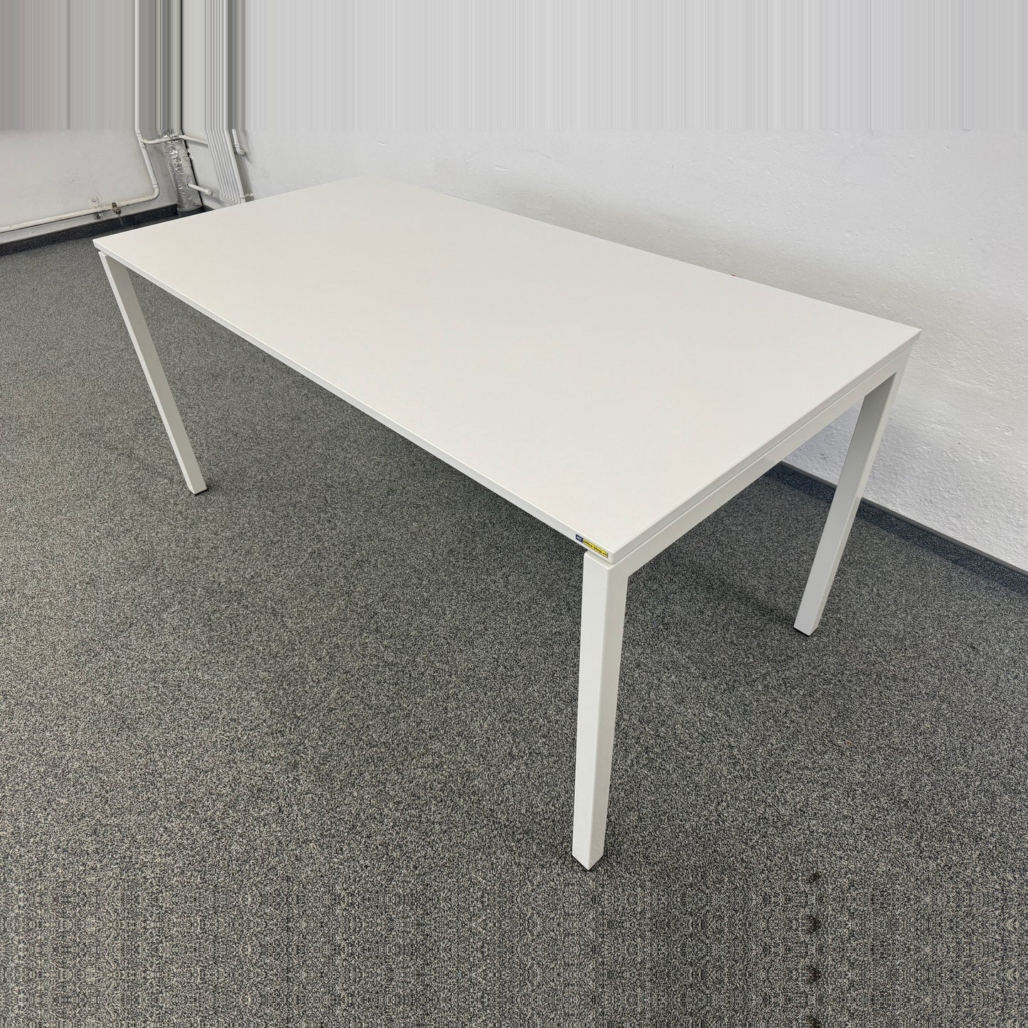 Ergodata Line Desk Sitzungstisch