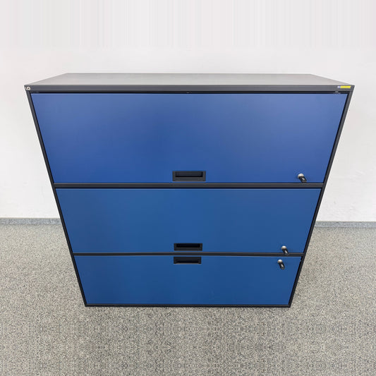 Lista Office Qub Modul-Kombination in Schwarz und Blau 1200mm breit