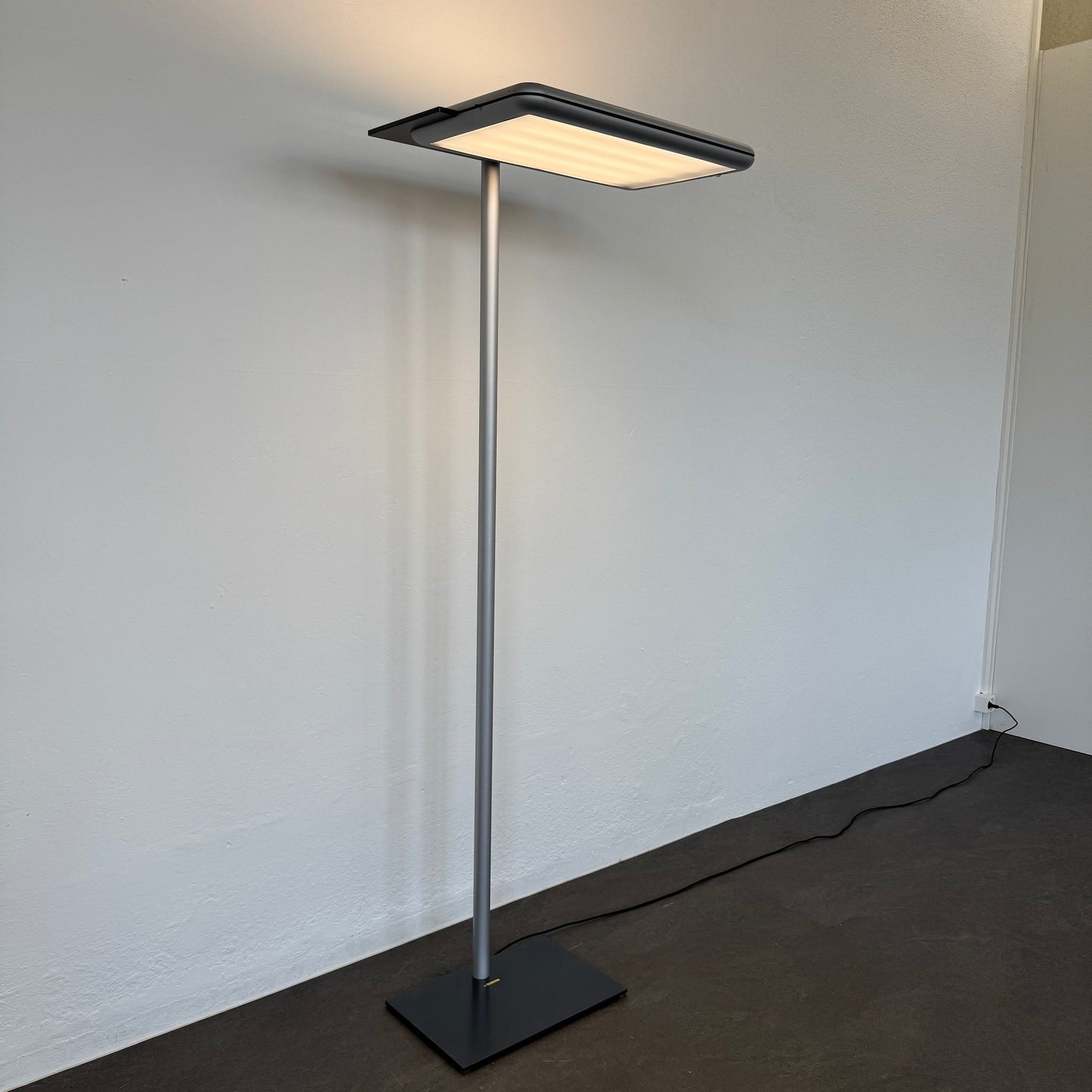 Ribag Uniq Indirekt-/Direktleuchte 4 x 14 Watt