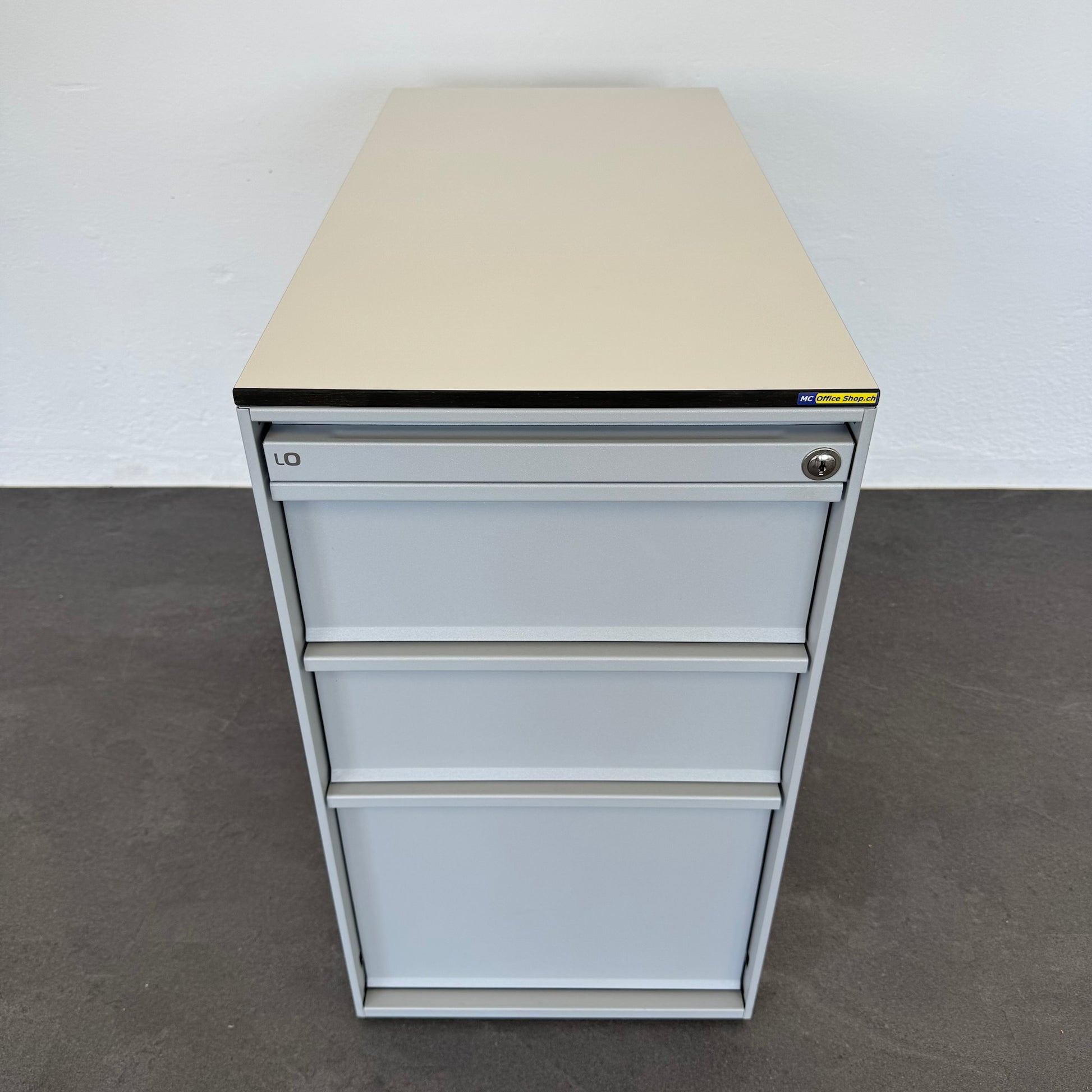 Lista Office Serie L Beistell-Korpus Metall Grau