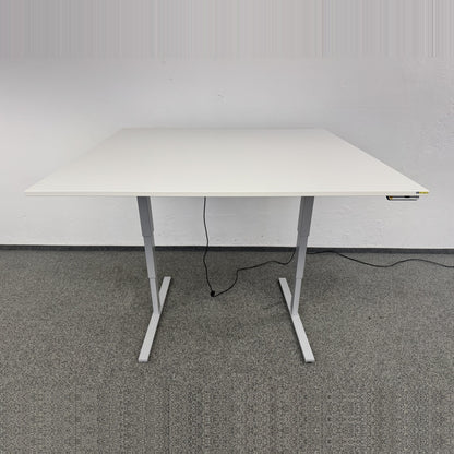 Interoffice Extend Sitz-Steh Sitzungstisch mit Tischplatte in Lichtgrau