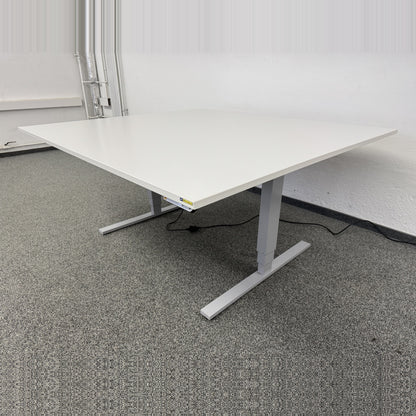 Interoffice Extend Sitz-Steh Sitzungstisch höhenverstellbar von 620-1280mm