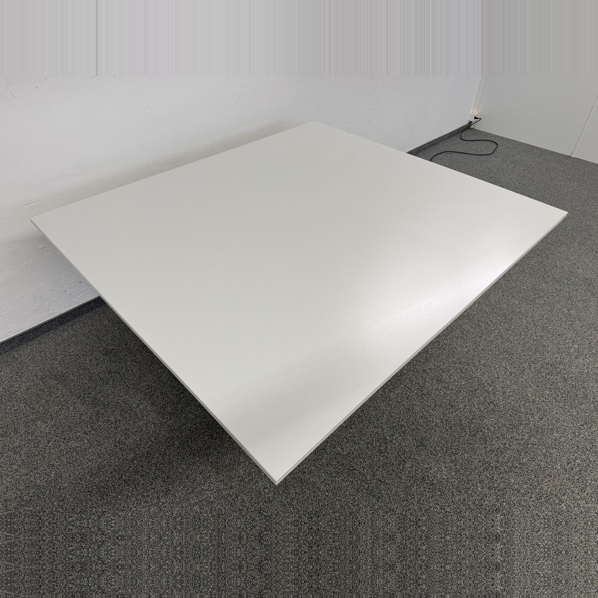 Interoffice Extend Sitz-Steh Sitzungstisch von oben