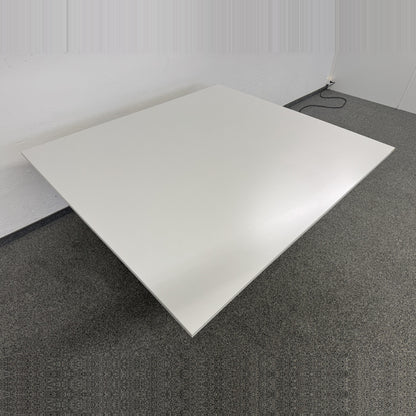 Interoffice Extend Sitz-Steh Sitzungstisch von oben