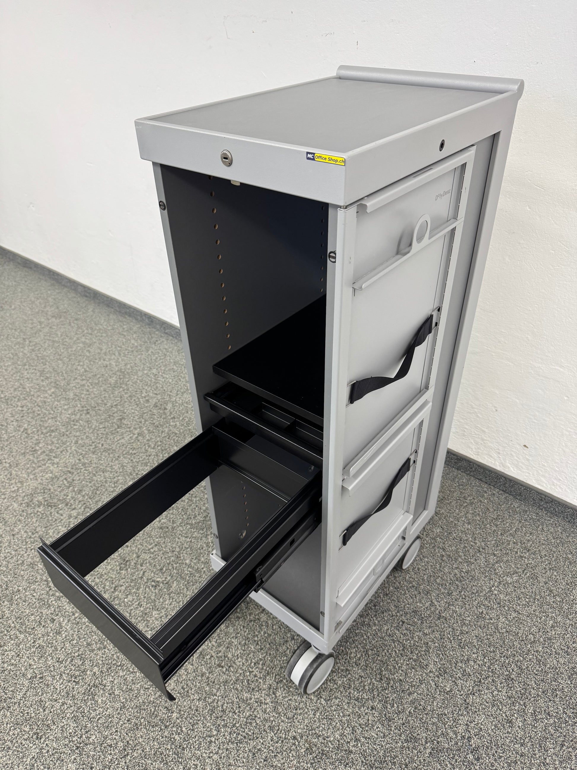 Denz D3 Roll-Caddy mit Hängeregister offen