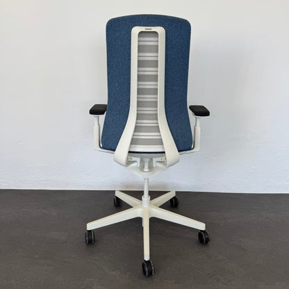 Interstuhl PUREis3 PU113 Bürodrehstuhl Ansicht von hinten
