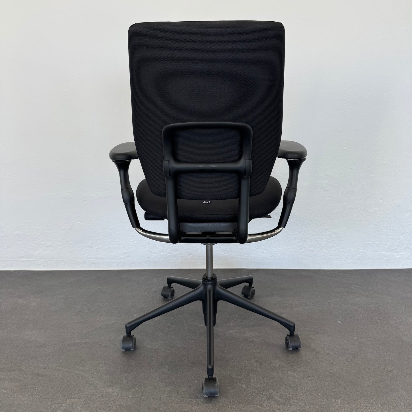 Vitra Oson Chair Bürodrehstuhl Ansicht von hinten