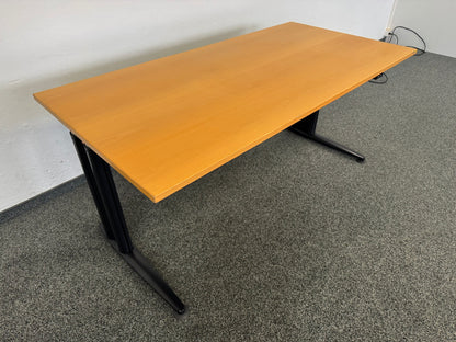 Sitag Ready Sitz-Steh Schreibtisch von links