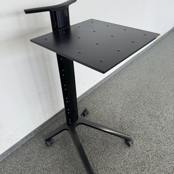 Wilkhahn Confair Mobiles Pult
