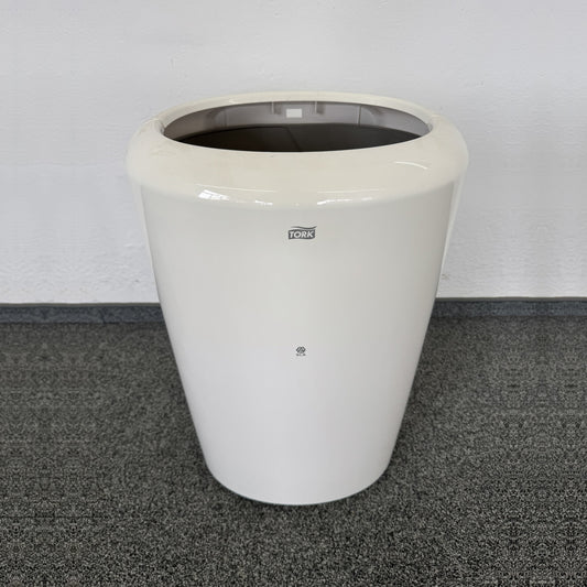 Tork B1Abfallbehälter für 50 Liter im Elevation Design