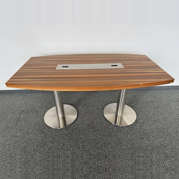 Wilkhahn Exclusiv Sitzungstisch 1480x840mm mit Kabelkanal