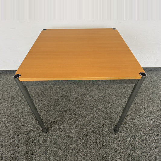 USM Haller Classic Sitzungstisch 750 x 750 mm
