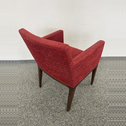 Accademia Eleganto Lounge-Sessel Ansicht von schräg hinten