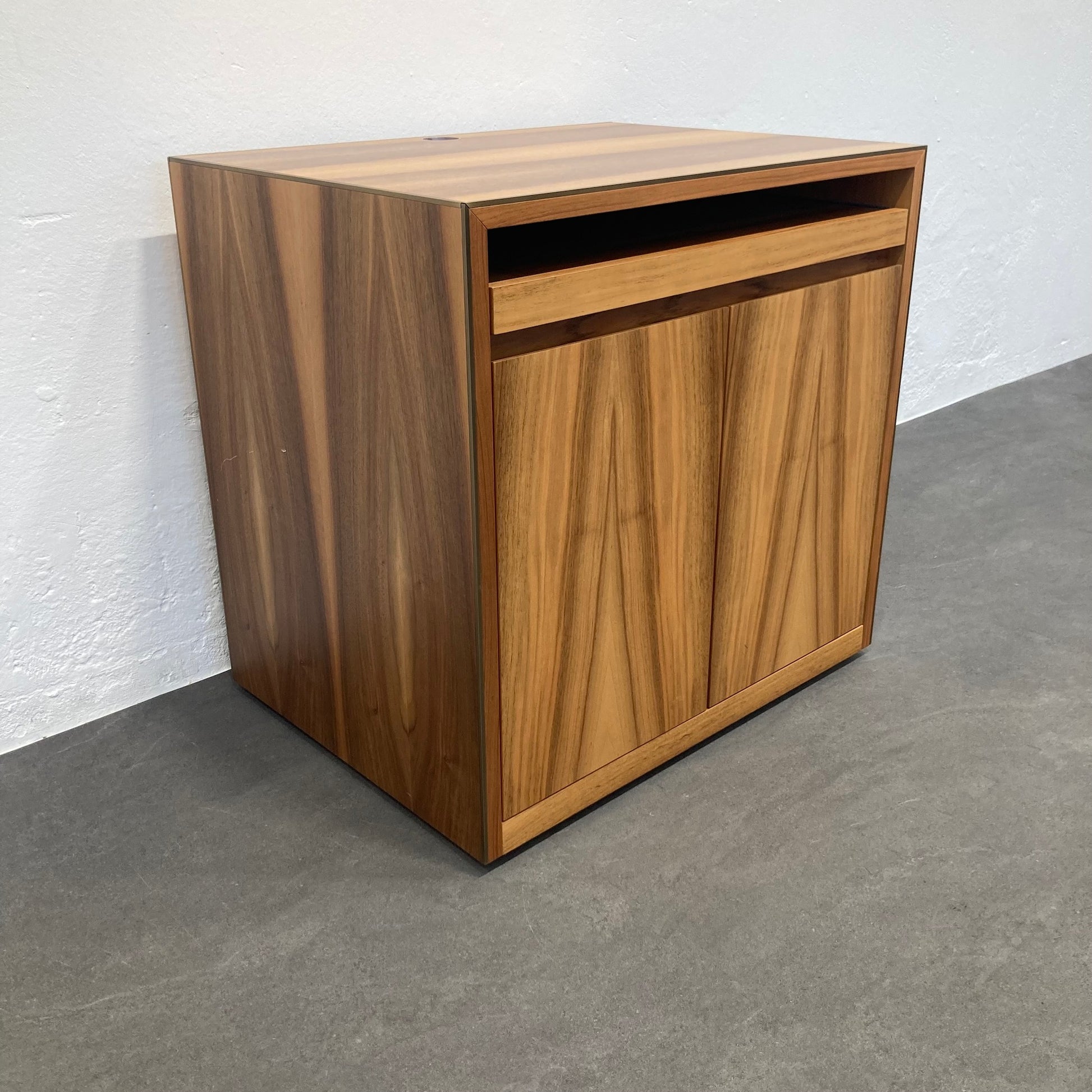 Top Design Exclusiv Sideboard mit Auszugstablar - 6037630