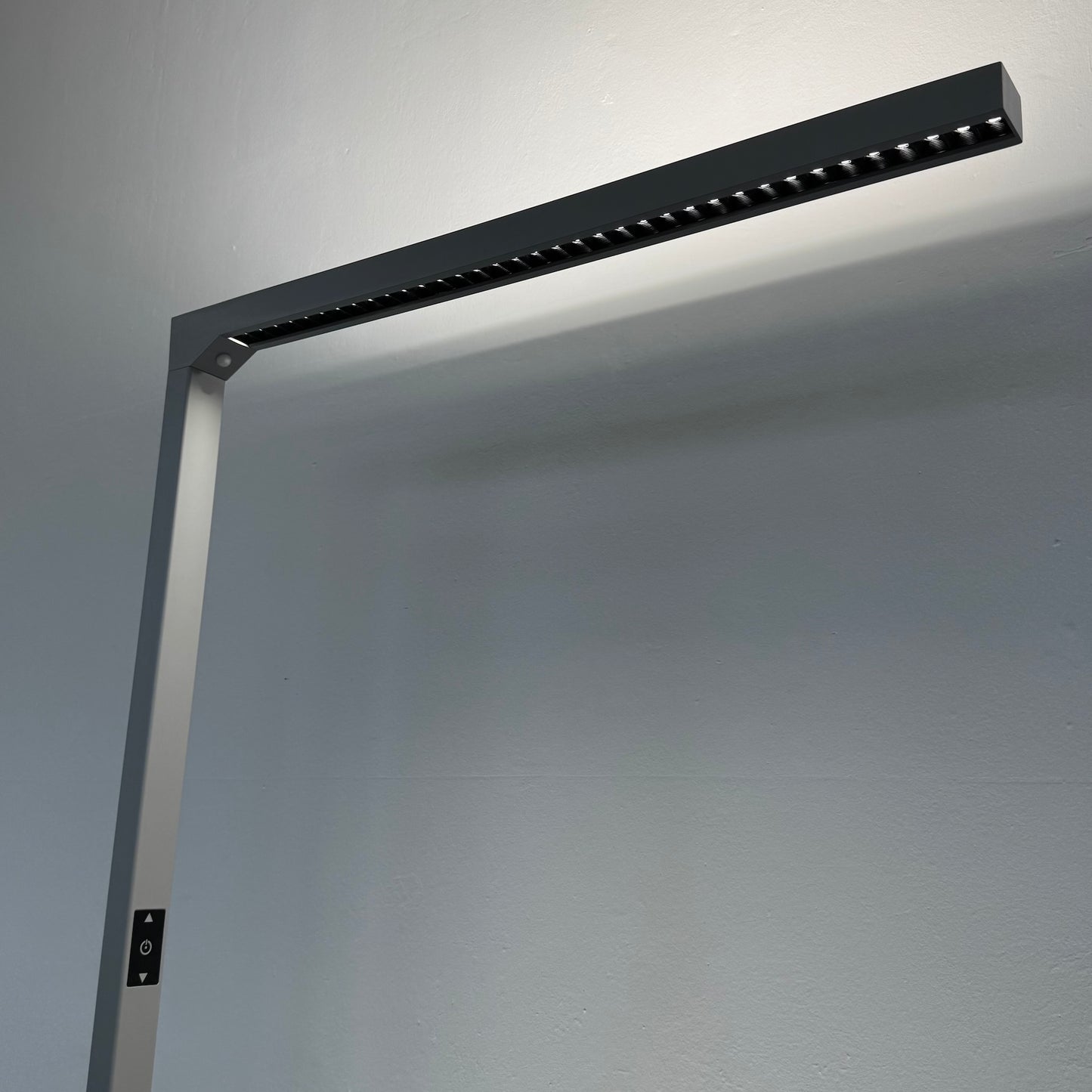 MyLight Slim LED Stehleuchte Dimmbar - 6037640