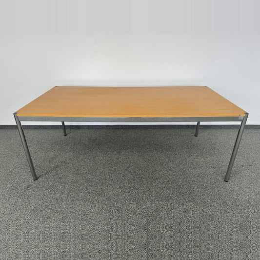 USM Haller Classic Schreibtisch 2000 x 1000 mm