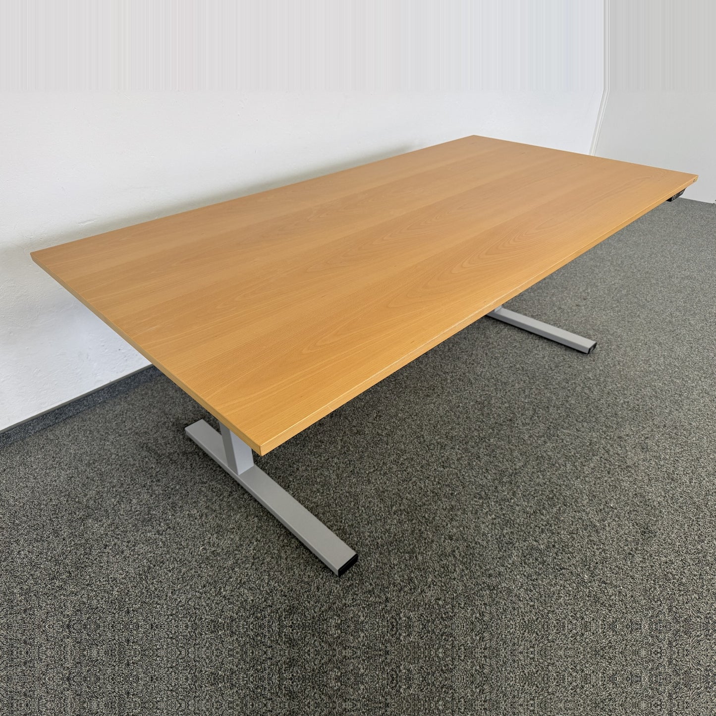 Echo Cubos Sitz-Steh Schreibtisch