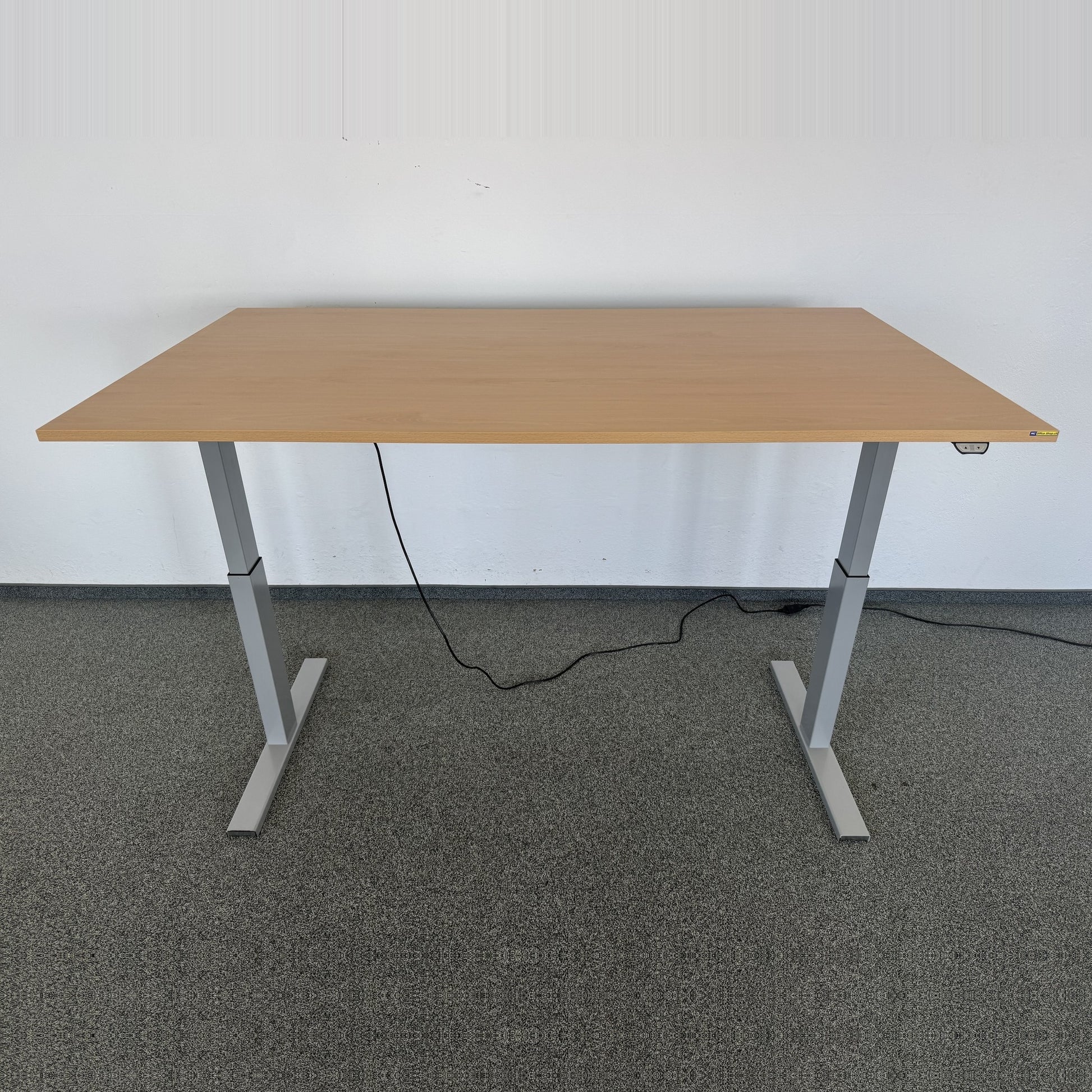 Interoffice Sitz-Steh-Schreibtisch Tischplatte Buchendekor