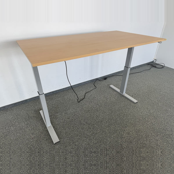 Interoffice Extend Sitz-Steh Schreibtisch 1800x900 mm Buchendekor