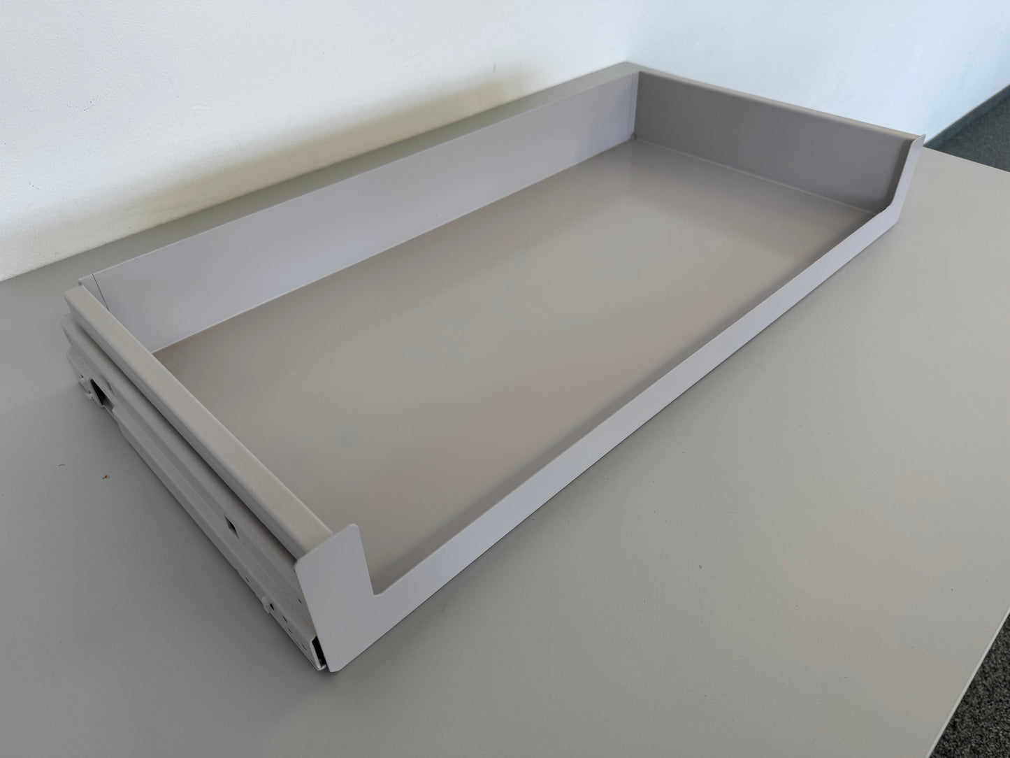 Lista Office Storage Breitschublade seitliche Ansicht