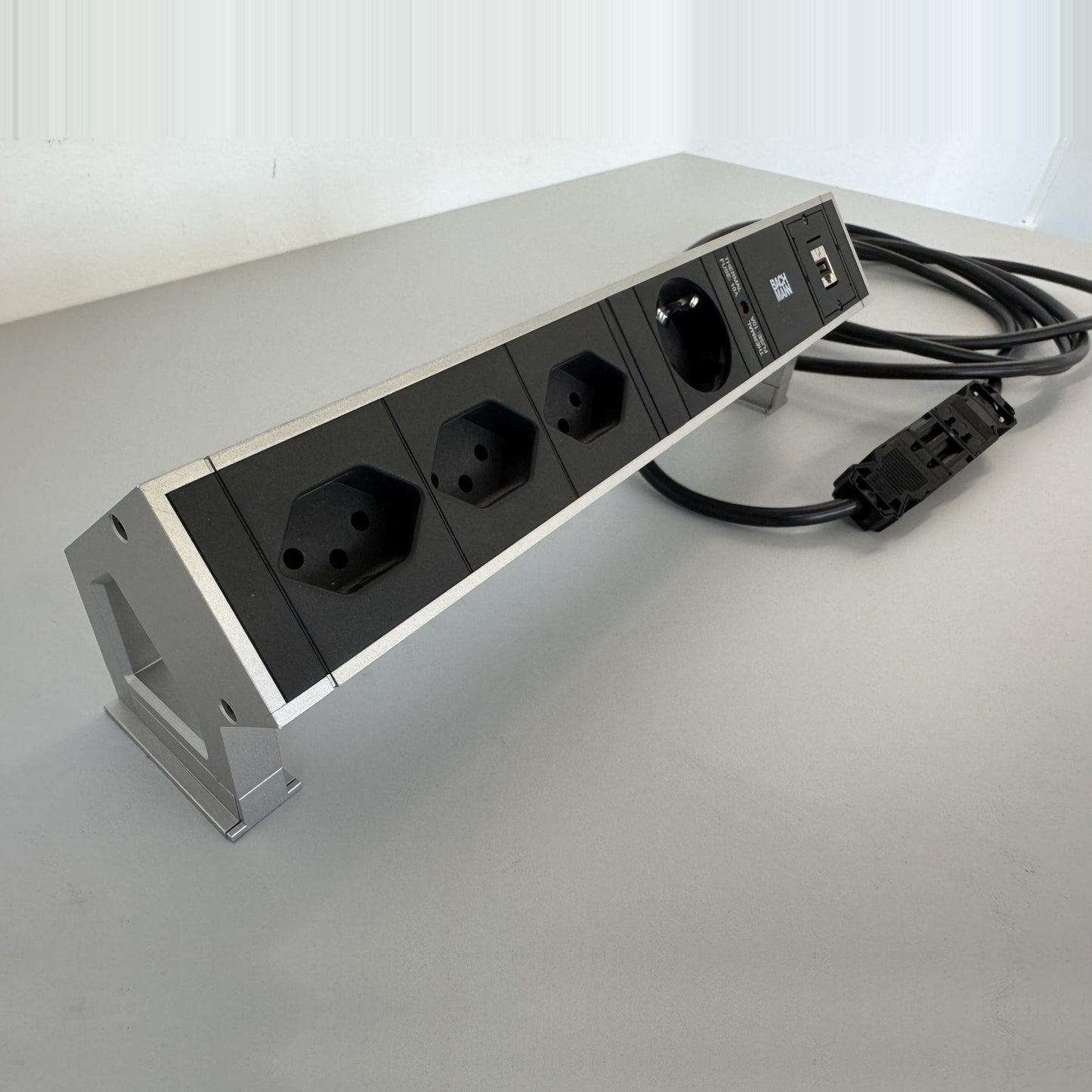 Bachmann Mehrfachstecker Desk 2 in Silbergrau - 6037676
