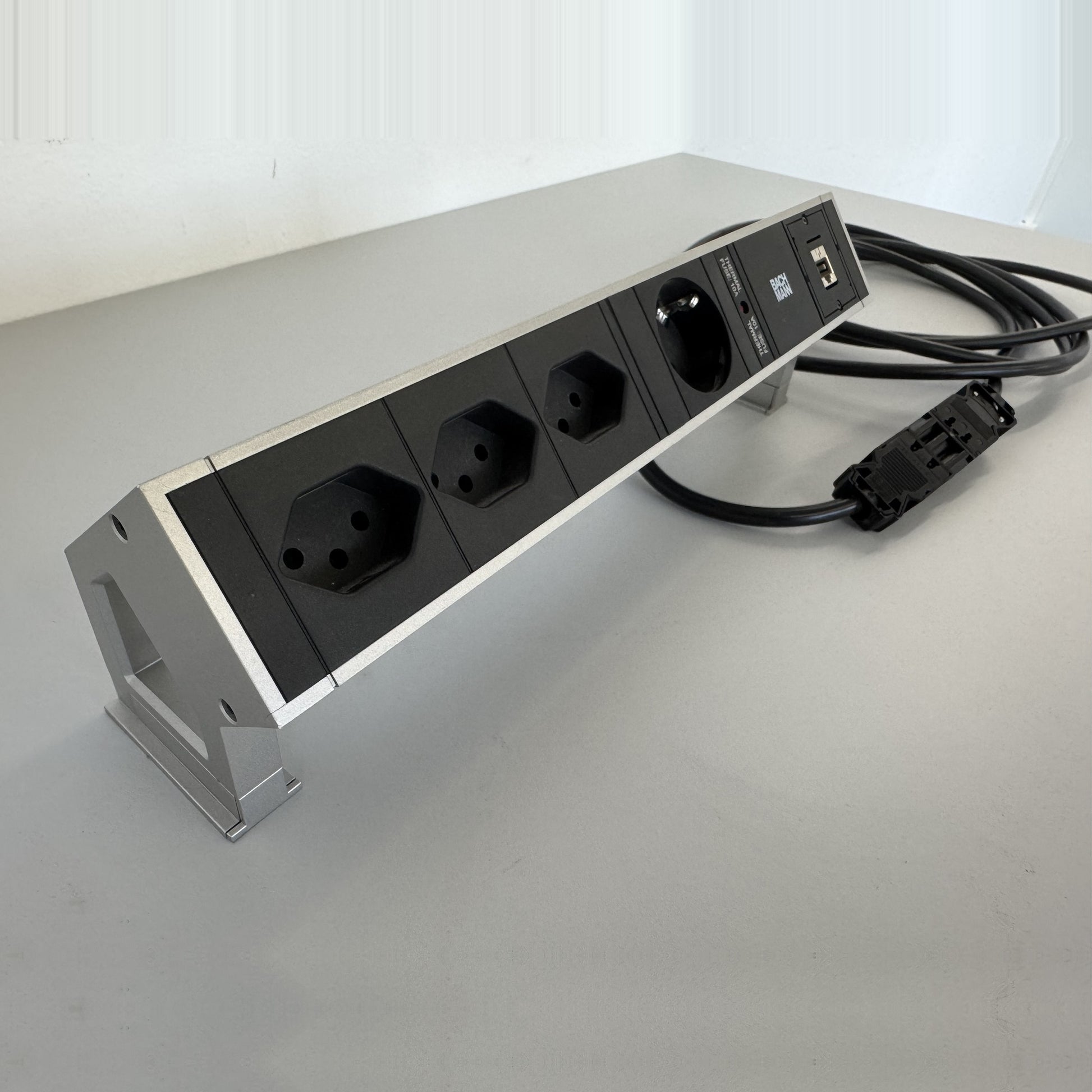 Bachmann Mehrfachstecker Desk 2 in Silbergrau - 6037676