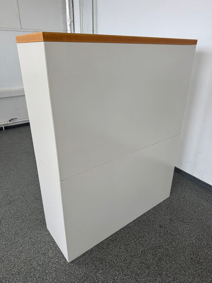 Sara King Lateralschrank Rückansicht