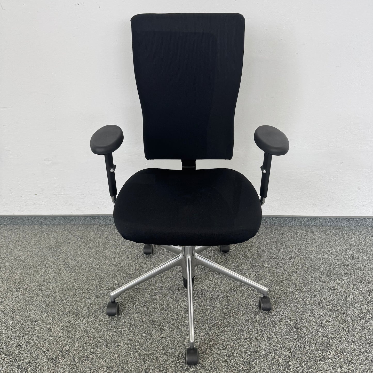 Vitra T-Chair Bürodrehstuhl Stoffbezug Schwarz
