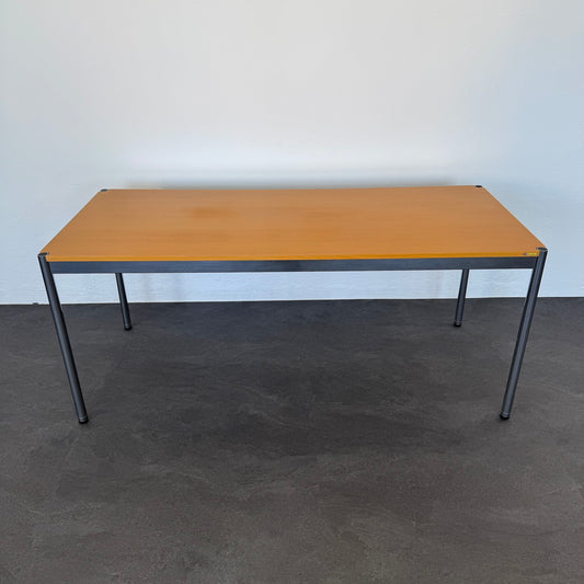USM Haller Classic Schreibtisch 1750 x 750 mm