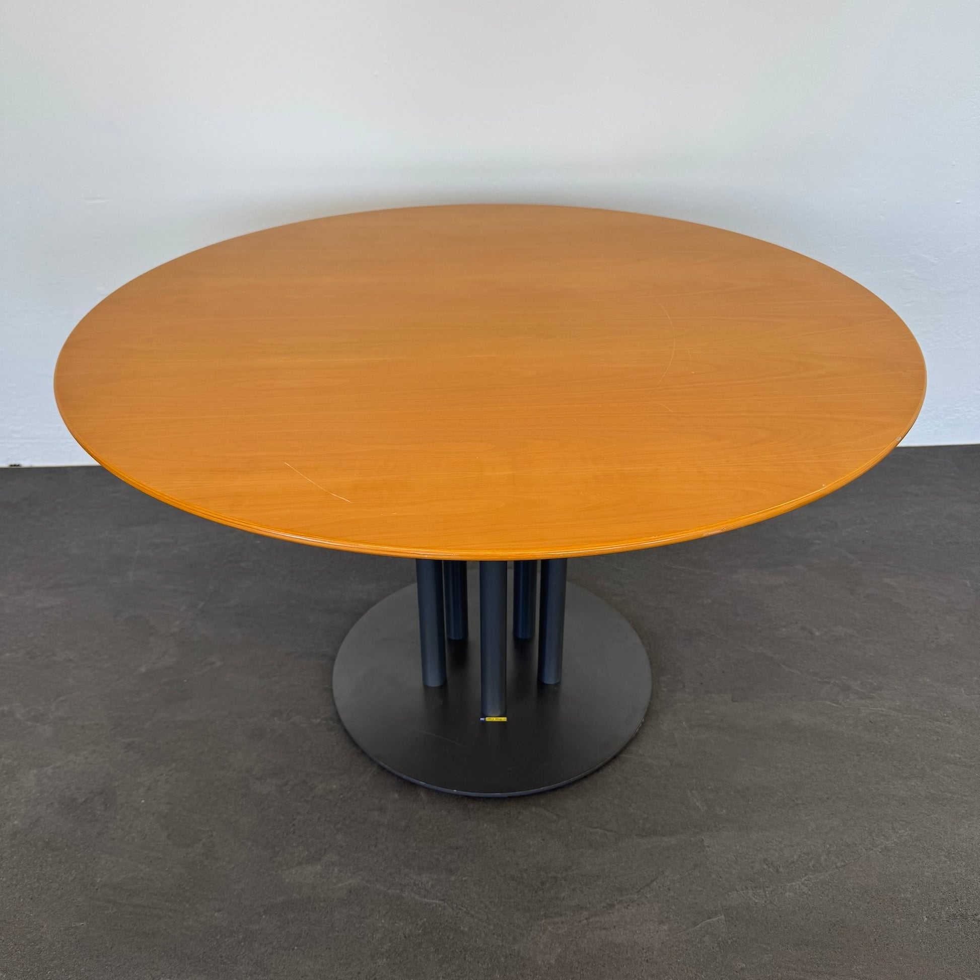 Ergodata System Desk Sitzungstisch MDF Birnbaumfurnier