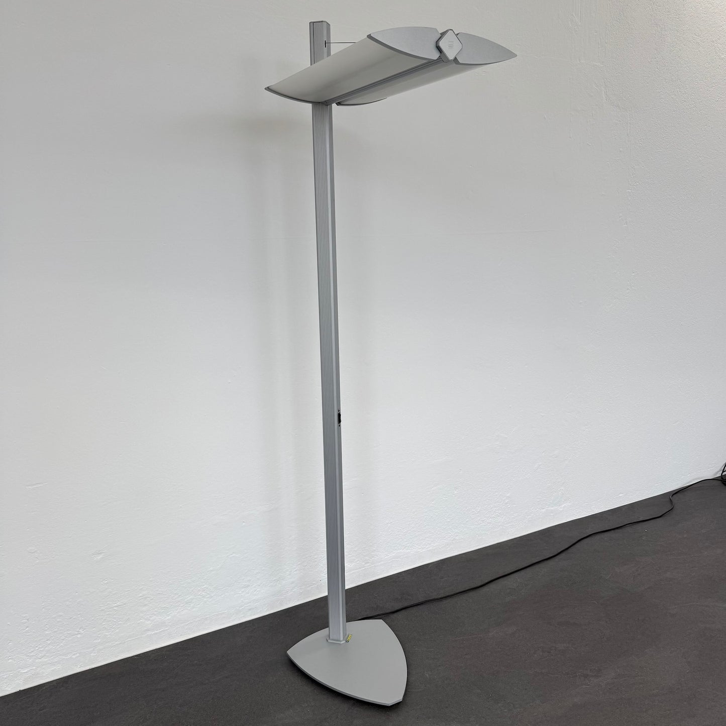 Top Design Ovalo Stehleuchte