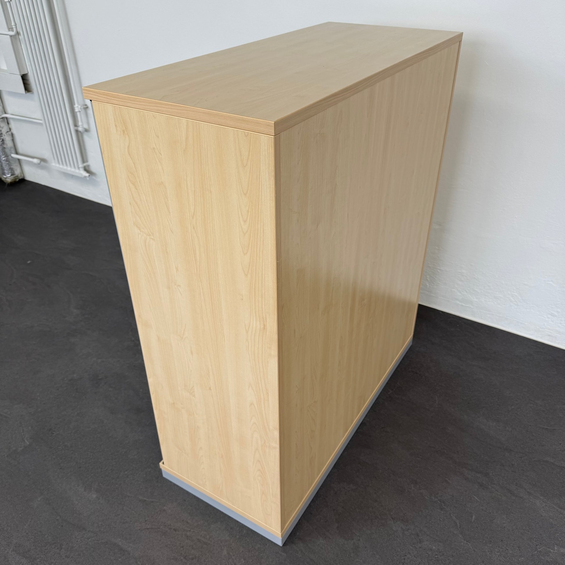Steelcase Share It Lateralschrank Seitenansicht