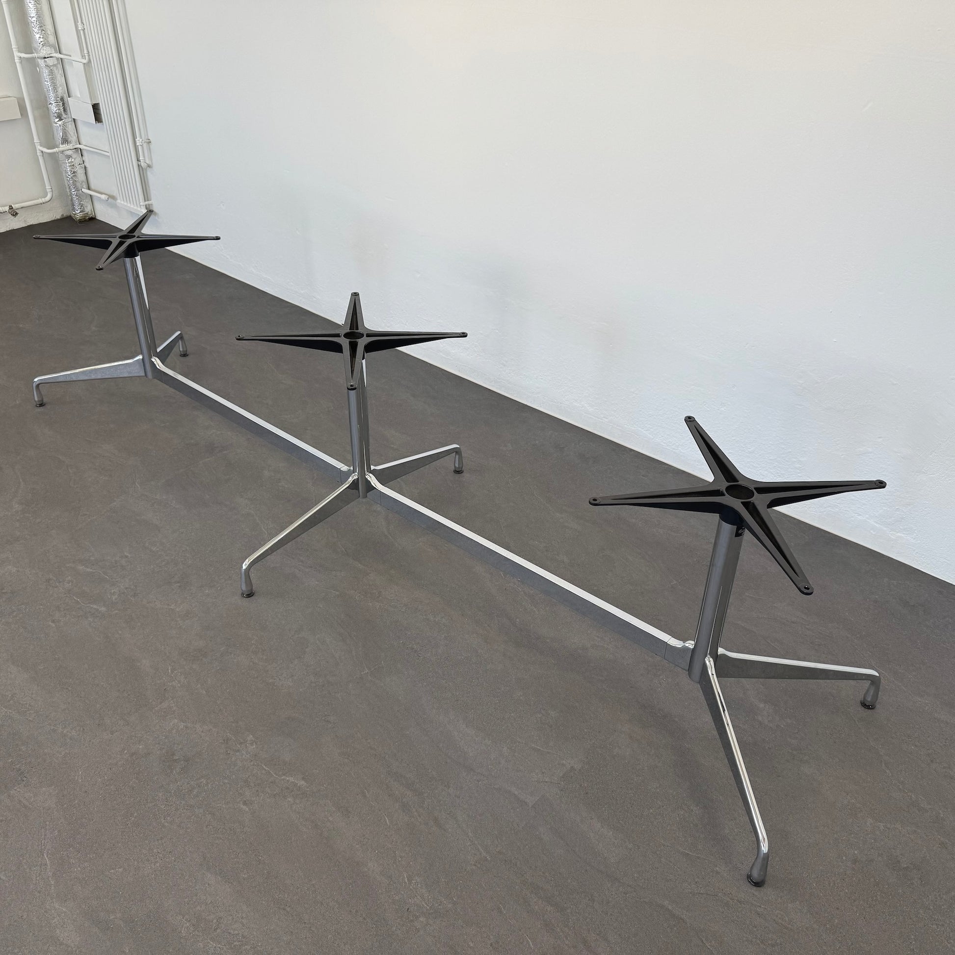 Vitra Eames Segmented Table Gestell Ansicht von oben