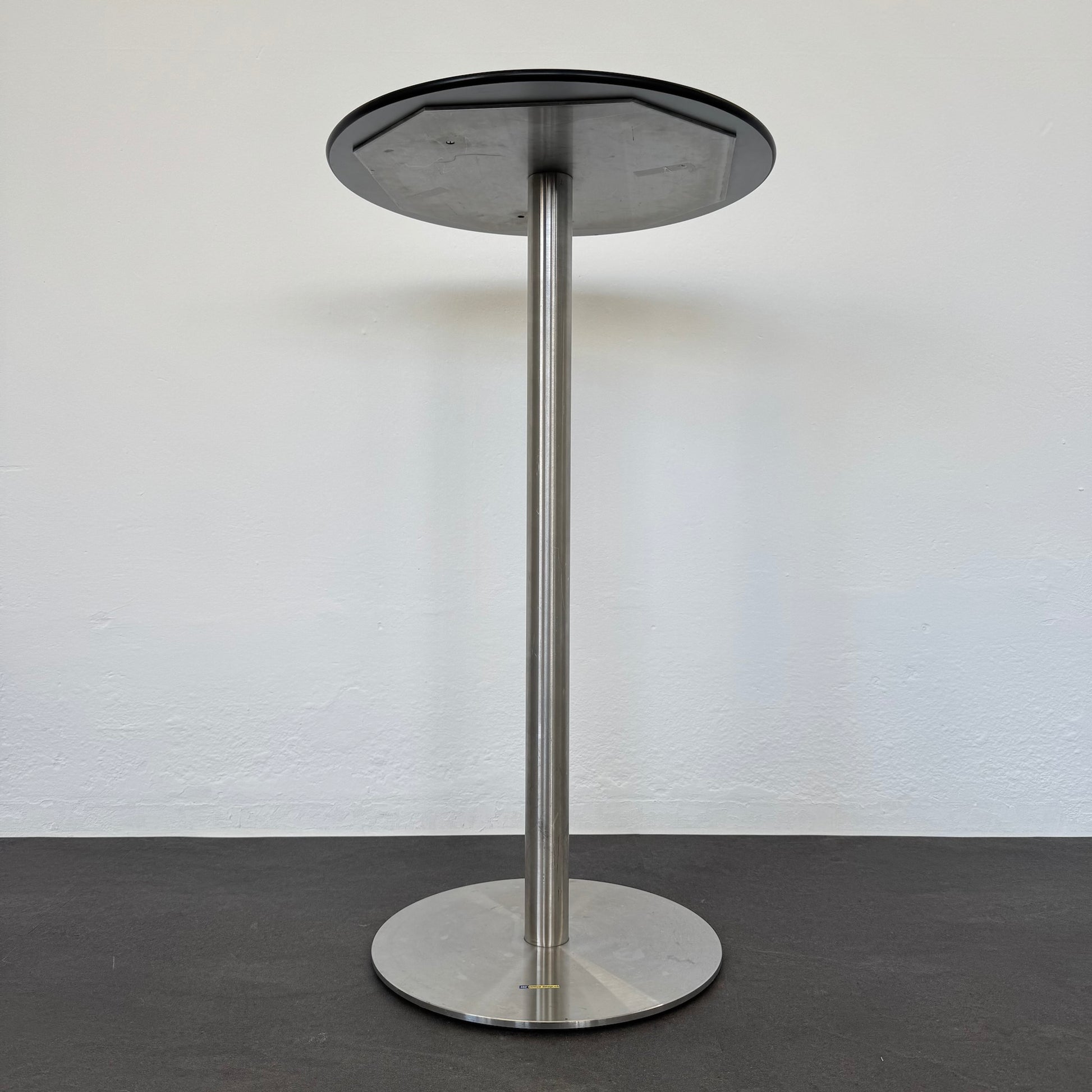 Top Design Bistrostehtisch mit einer Höhe von 1100 mm