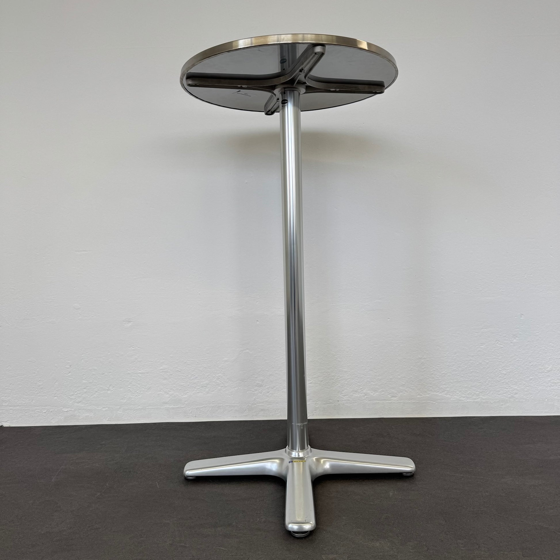 Top Design Classic Bistrostehtisch Ansicht von unten