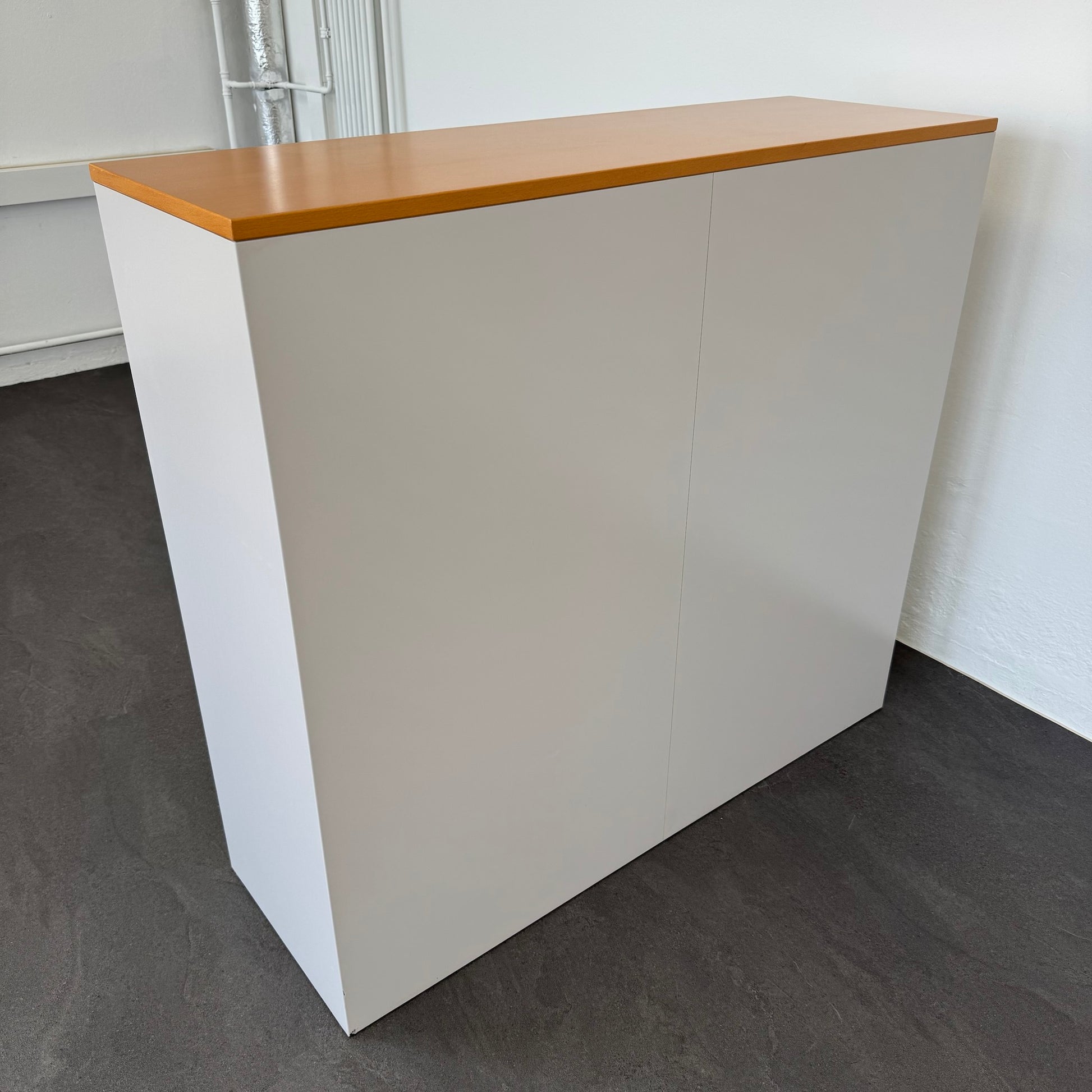 Lista Office Storage Lateralschrank Ansicht von hinten