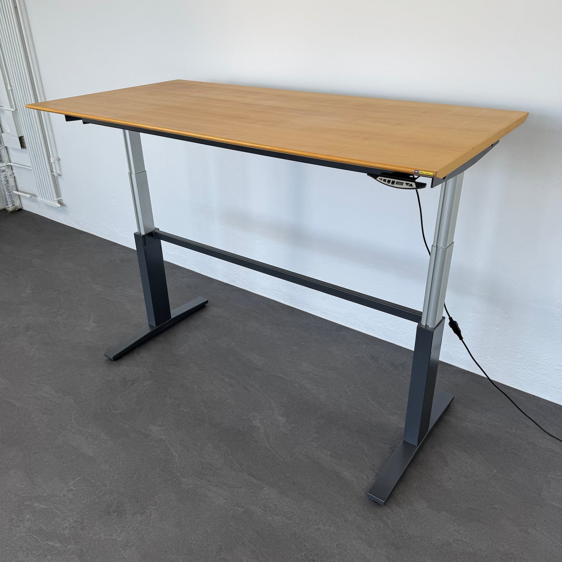 Ergodata System Desk Sitz-Steh Schreibtisch mit Traverse