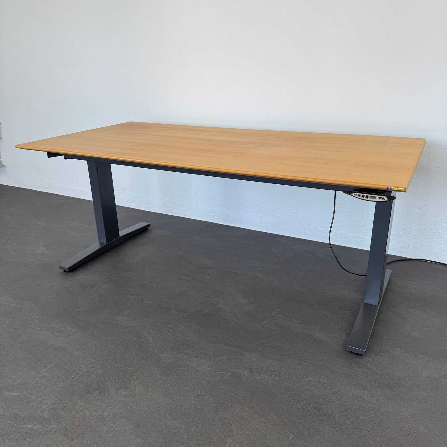 Ergodata System Desk Sitz-Steh Schreibtisch seitliche Ansicht