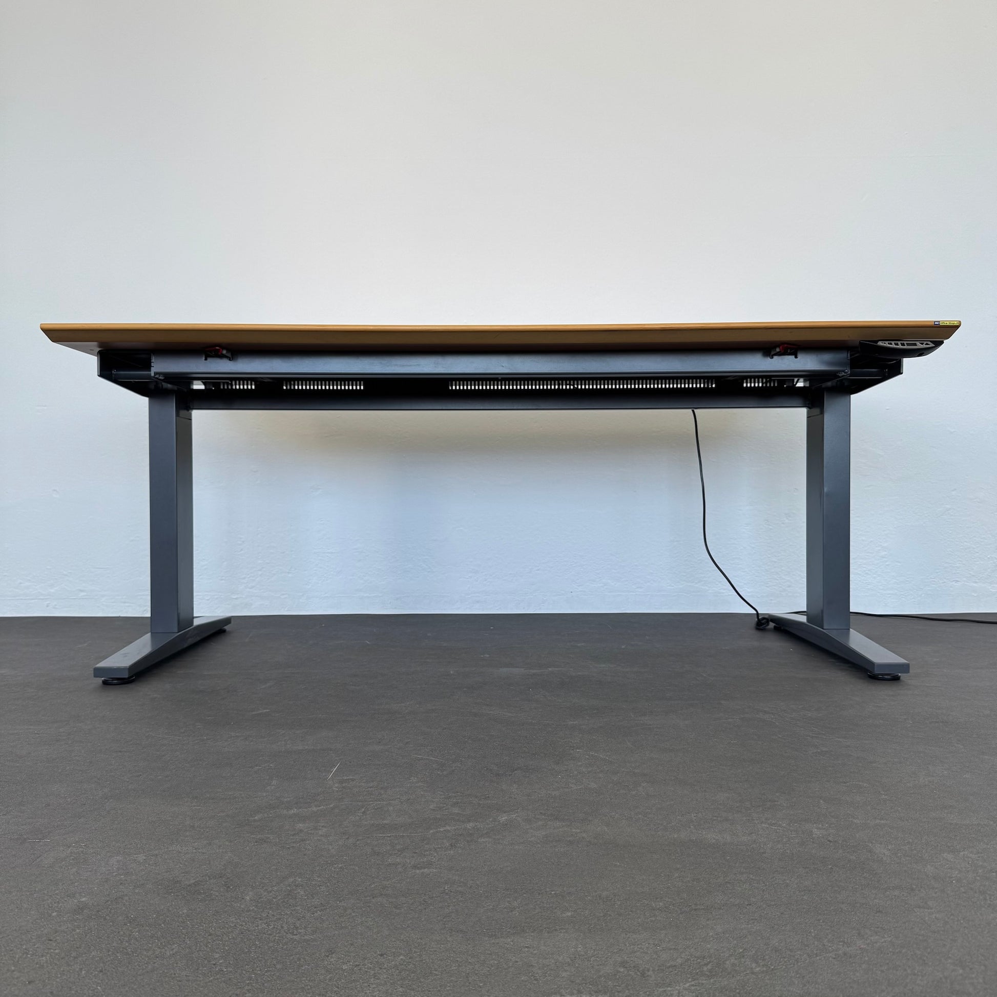 Ergodata System Desk Sitz-Steh Schreibtisch von unten