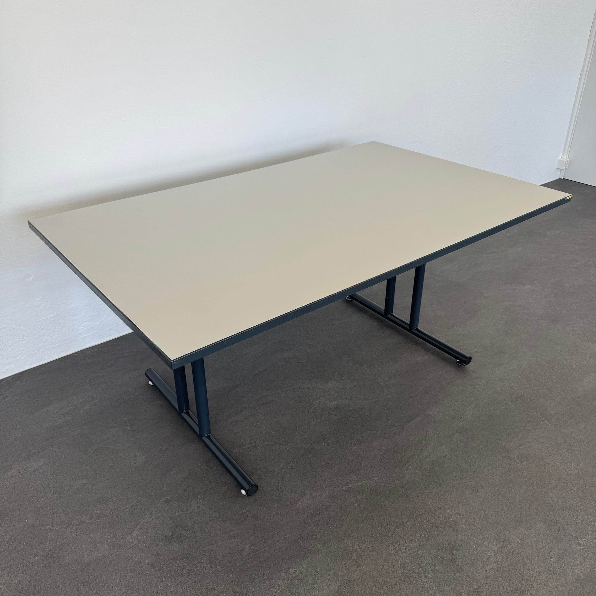 Top Design Classic Sitzungstisch 1600x1000mm
