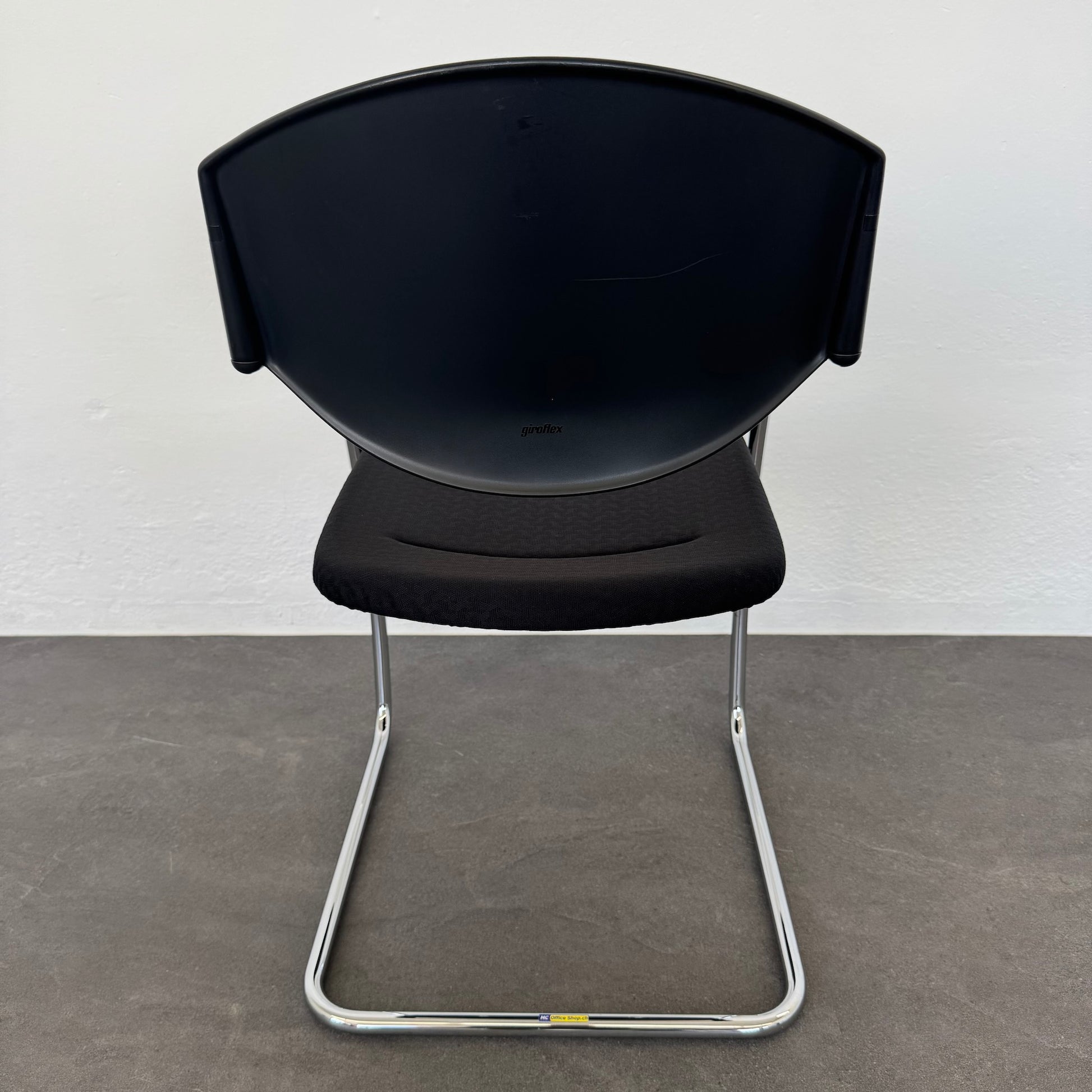 Giroflex G16 Freischwinger von hinten