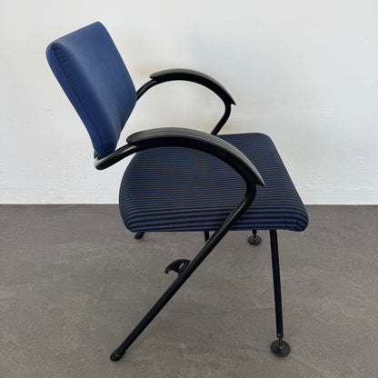 Sitag Realino Vierfusstuhl mit Gestell Schwarz